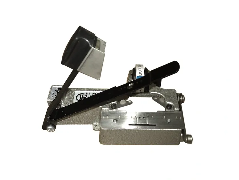 Super 8 Metal Splicer